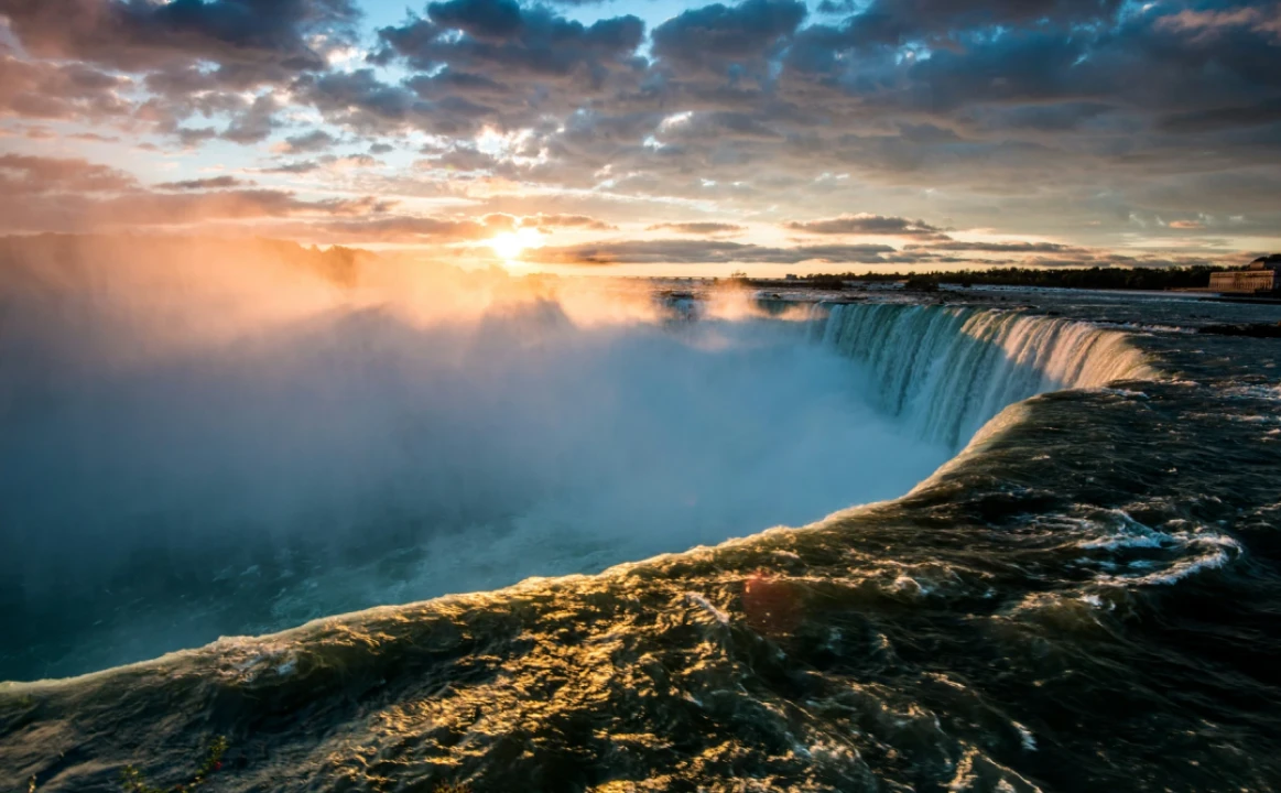 Explorând Canada de la Vest la Est: traseu complet și obiective esențiale